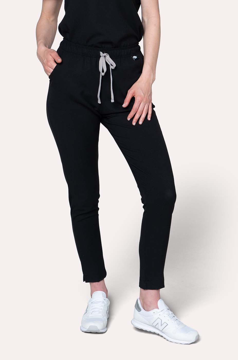 VICTORY BLACK SCRUBS